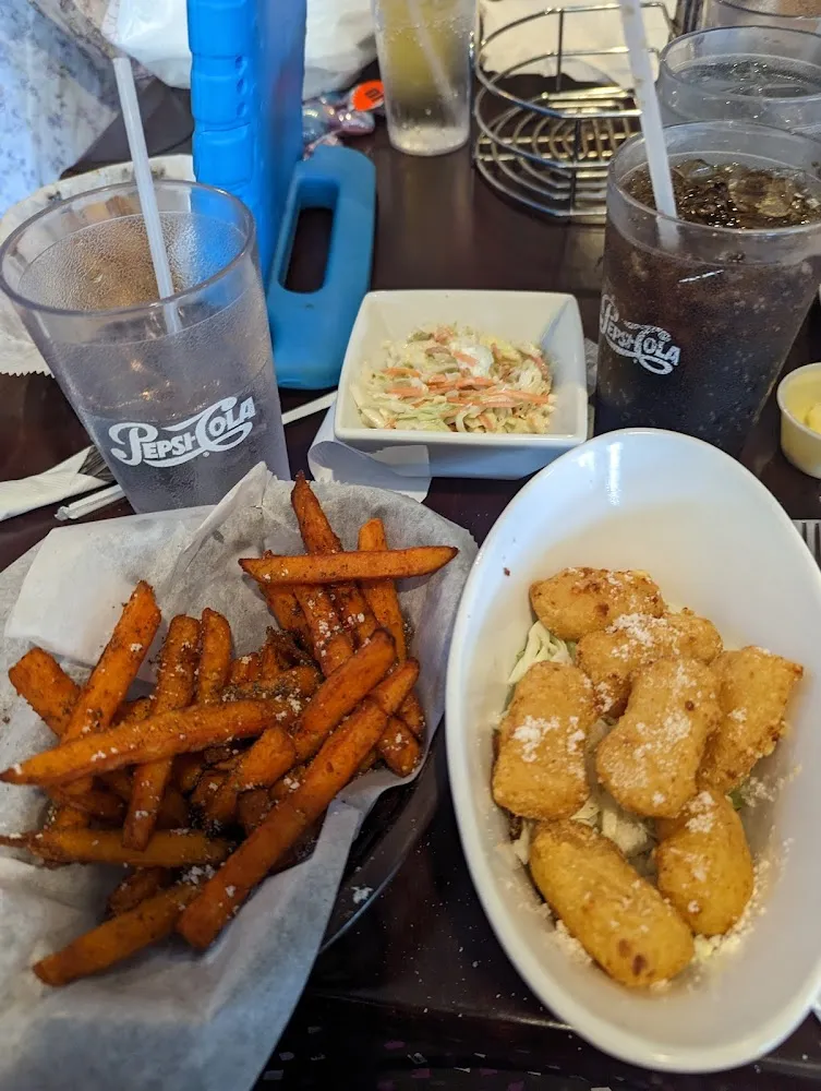 Gouda Mac and Cheese Bites